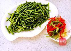 蒜苔腊肉的做法图解2