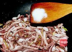 荤素搭配健康美味鱿鱼韭菜的做法图解8