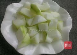 蛤蜊炒冬瓜的做法图解1