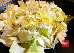 炝圆白菜的做法图解5
