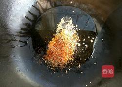 炒鱼丸的做法图解2