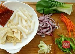 韩式年糕汤的做法图解1