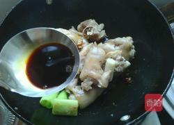 猪蹄炖土豆的做法图解7