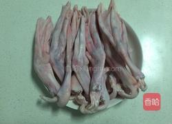 泡鸭爪的做法图解1