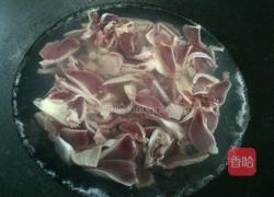 香辣鸡胗鱿鱼的做法图解1