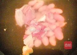 滋补鸡肾汤的做法图解2