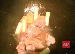 滋补鸡肾汤的做法图解4