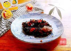 五花肉炒木耳的做法图解6