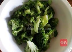 炝拌西兰花的做法图解5