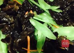 莴笋木耳炒鸡蛋的做法图解8