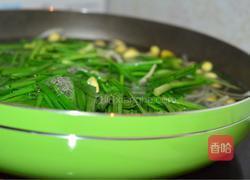 韭菜豆芽的做法图解5