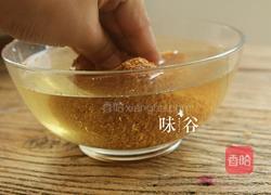 猴头菇猪骨汤的做法图解2