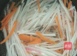 三色萝卜丝包子的做法图解6