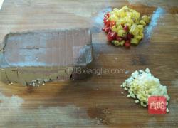 泡椒鸭血的做法图解1