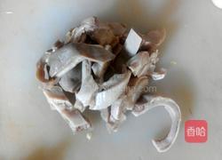 猪肚炒青椒的做法图解2