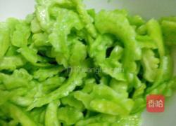 豆豉炒苦瓜的做法图解8