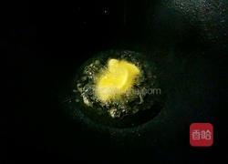 清炖鲈鱼汤的做法图解3