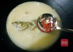 清炖鲈鱼汤的做法图解6