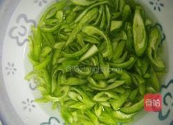 苦瓜炒金蛋的做法图解4