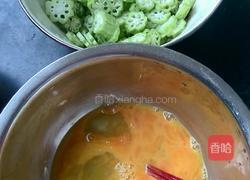 秋葵炒鸡蛋的做法图解3