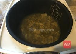 绿豆薏米百合汤的做法图解5