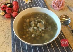 绿豆薏米百合汤的做法图解6