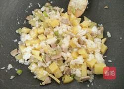 土豆烩饭的做法图解5