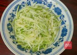 西葫芦虾皮蒸饺的做法图解4