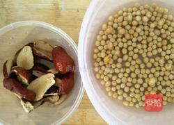 红枣豆浆的做法图解1