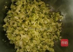 包菜虾皮饼的做法图解6