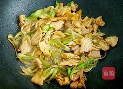 大葱爆肉的做法图解7