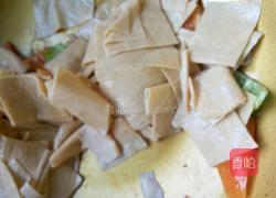 彩椒炒油豆皮的做法图解6