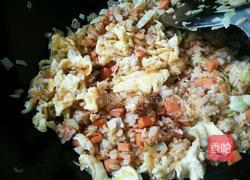 包菜炒饭的做法图解8