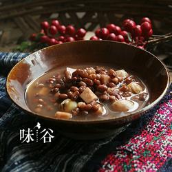 红豆莲子茯苓汤的做法[图]