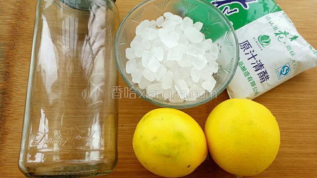 准备好所需食材。