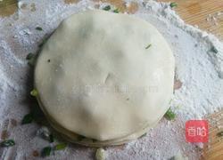 多层葱花烙饼的做法图解5