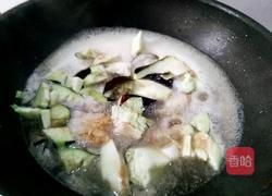 鳕鱼炖茄子的做法图解12
