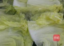 白菜肉卷的做法图解1