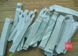 蒜苗炒香干的做法图解3
