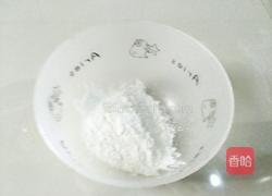 炸小银鱼的做法图解3