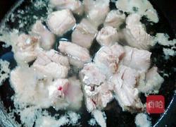 香菇玉米烧排骨的做法图解5