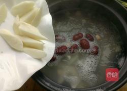 莲子山药粥的做法图解3