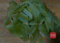 青笋炒肉的做法图解2