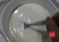蜂蜜酸奶的做法图解3