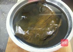 海带黄豆炖猪蹄的做法图解3