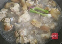 海带黄豆炖猪蹄的做法图解10