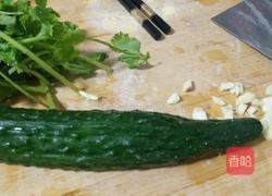 麻辣黄瓜的做法图解1