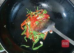 辣椒炒肉皮的做法图解7
