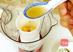 鲜榨桃汁的做法图解6