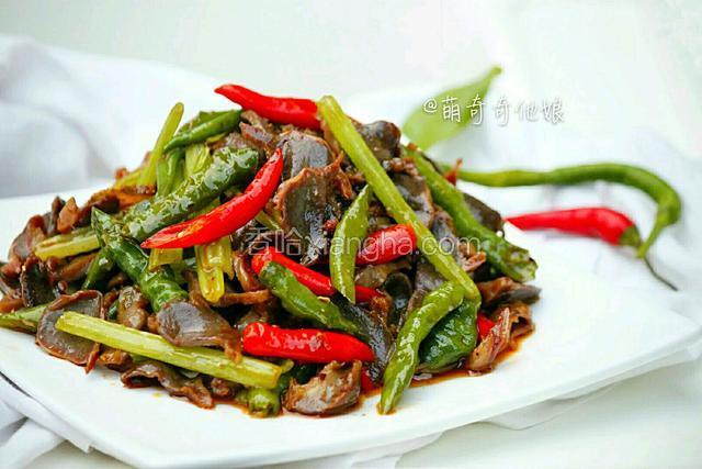 盛出装盘即可。